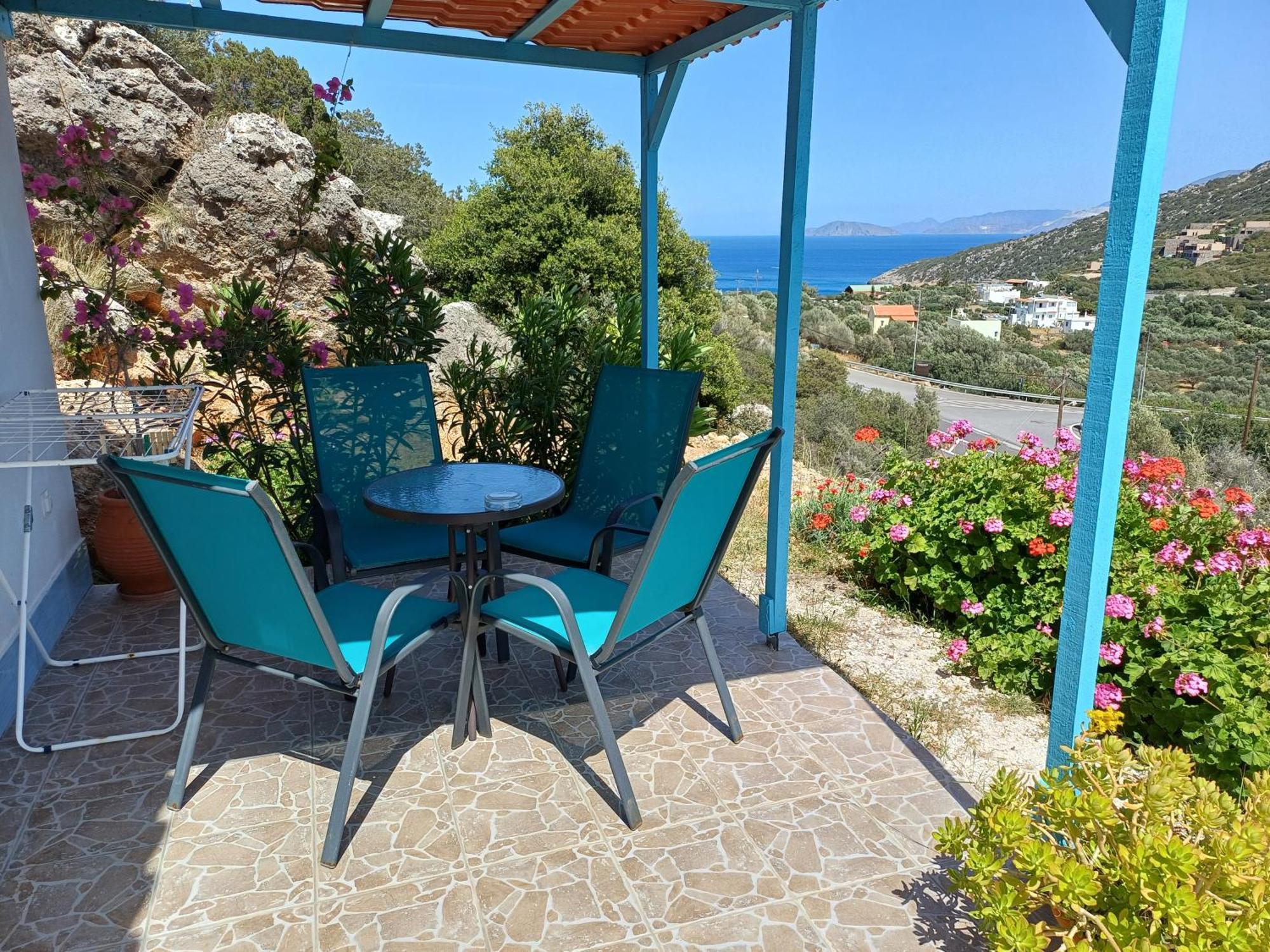 Hari Apartments Vathi, Agios Nikolaos Crete Exterior foto
